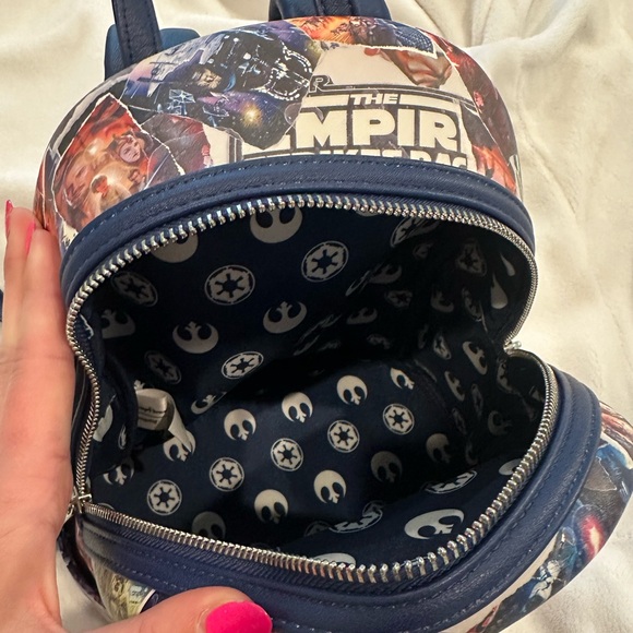 Star Wars Loungefly Mini Backpack - Picture 4 of 4